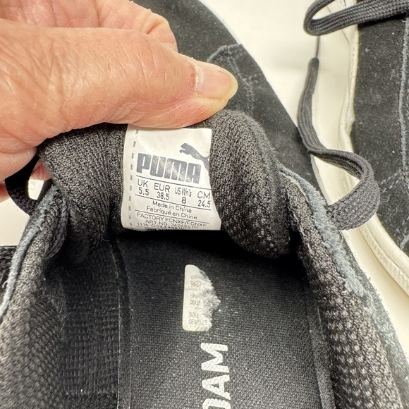 Puma Suede Classic Shoes Womens Size 8 Black White Foam Comfort Low Sneaker 38.5 - Picture 7 of 8